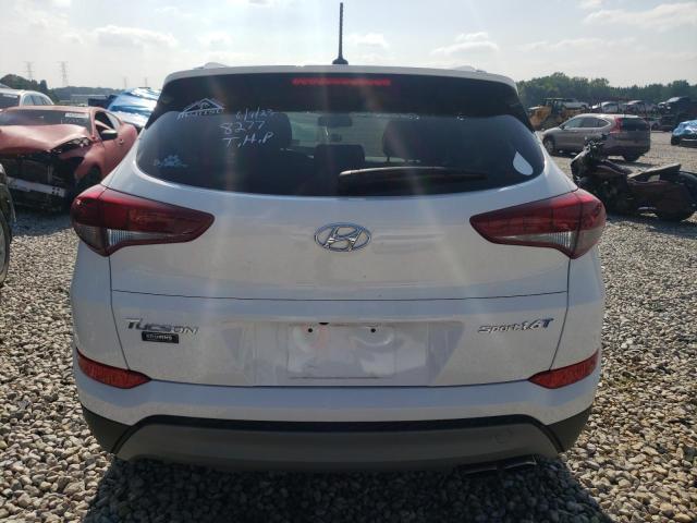 KM8J33A20HU315572 - 2017 HYUNDAI TUCSON LIMITED WHITE photo 6