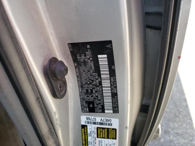 5TDZK22C27S018639 - 2007 TOYOTA SIENNA XLE SILVER photo 13