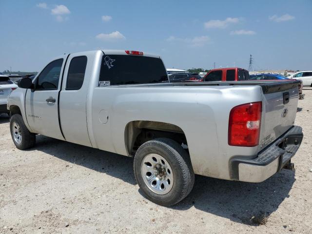 1GCSCREA3AZ295548 - 2010 CHEVROLET SILVERADO C1500  LS SILVER photo 2