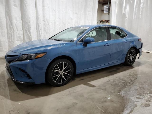 4T1G11AK1RU218466 - 2024 TOYOTA CAMRY SE NIGHT SHADE BLUE photo 1