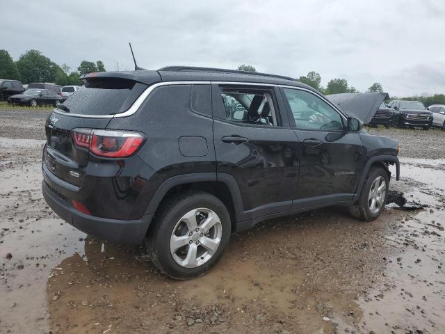 3C4NJDBB2KT847407 - 2019 JEEP COMPASS LATITUDE BLACK photo 3