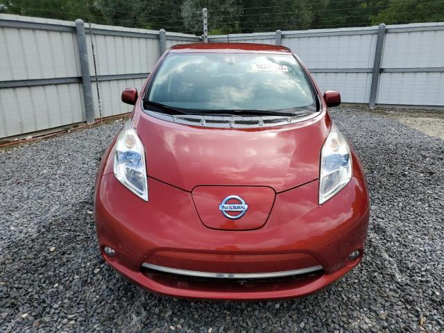 1N4AZ0CP3FC331610 - 2015 NISSAN LEAF S RED photo 5