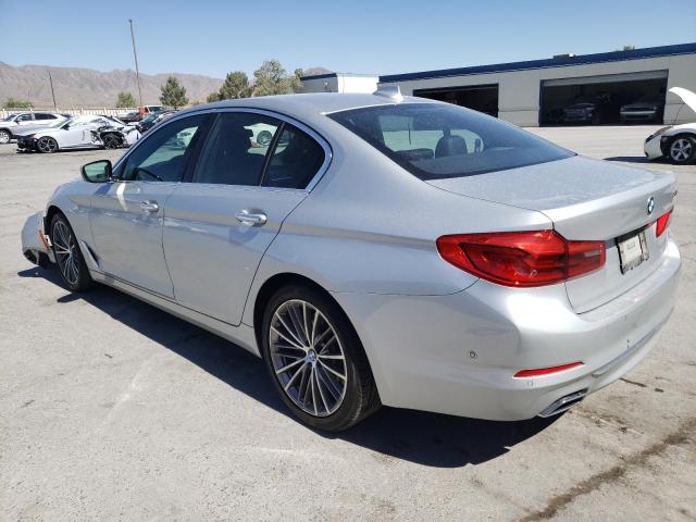 WBAJE5C53JWA93976 - 2018 BMW 540 I SILVER photo 2