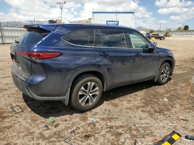 5TDGZRBH6LS009413 - 2020 TOYOTA HIGHLANDER XLE BLUE photo 3