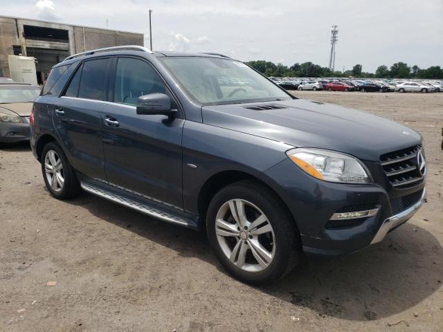 4JGDA5HBXCA037150 - 2012 MERCEDES-BENZ ML 350 4MATIC GRAY photo 4