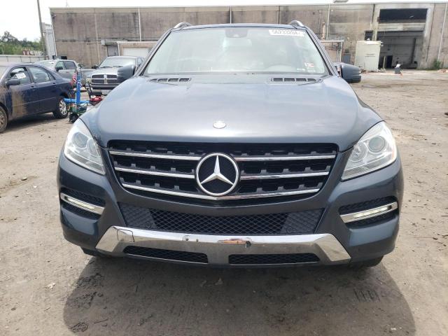 4JGDA5HBXCA037150 - 2012 MERCEDES-BENZ ML 350 4MATIC GRAY photo 5