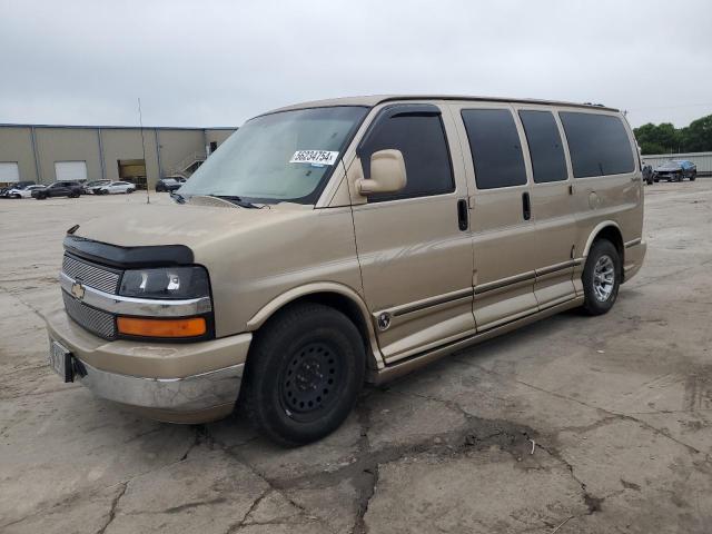 1GBFG15TX51262662 - 2005 CHEVROLET EXPRESS G1 GOLD photo 1