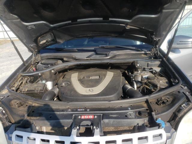 4JGBB8GB2BA646271 - 2011 MERCEDES-BENZ ML 350 4MATIC SILVER photo 12