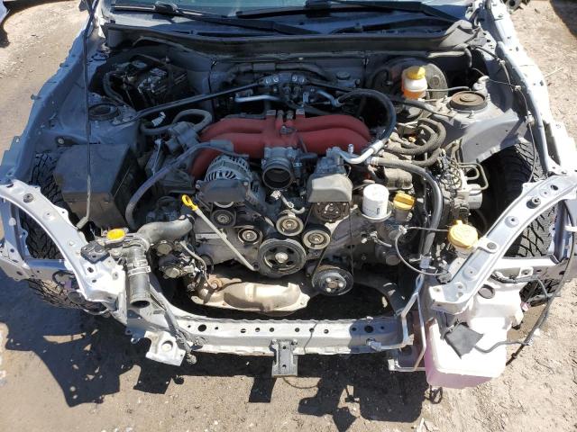 JF1ZNAA15H9702740 - 2017 TOYOTA 86 BASE SILVER photo 11