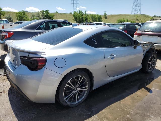 JF1ZNAA15H9702740 - 2017 TOYOTA 86 BASE SILVER photo 3