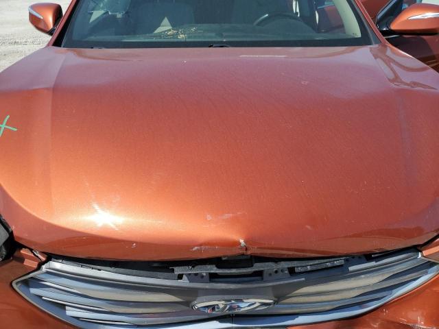 5XYZUDLB4JG520665 - 2018 HYUNDAI SANTA FE S ORANGE photo 12