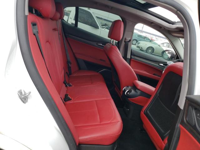 ZASPAKBN5M7D10455 - 2021 ALFA ROMEO STELVIO TI WHITE photo 11