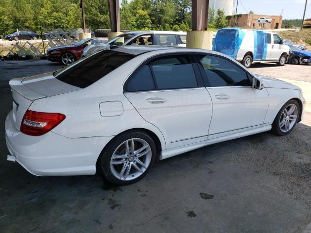 WDDGF4HB2DR266511 - 2013 MERCEDES-BENZ C 250 WHITE photo 3