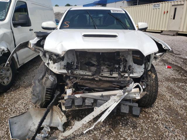 5TFSZ5ANXHX093943 - 2017 TOYOTA TACOMA ACCESS CAB თეთრი ფოტო 5