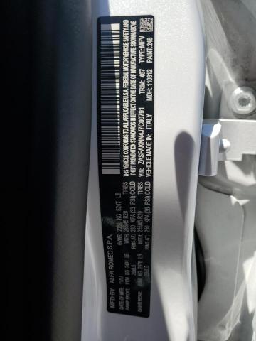 ZASFAKNN4J7C00791 - 2018 ALFA ROMEO STELVIO TI SPORT WHITE photo 13