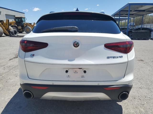 ZASFAKNN4J7C00791 - 2018 ALFA ROMEO STELVIO TI SPORT WHITE photo 6