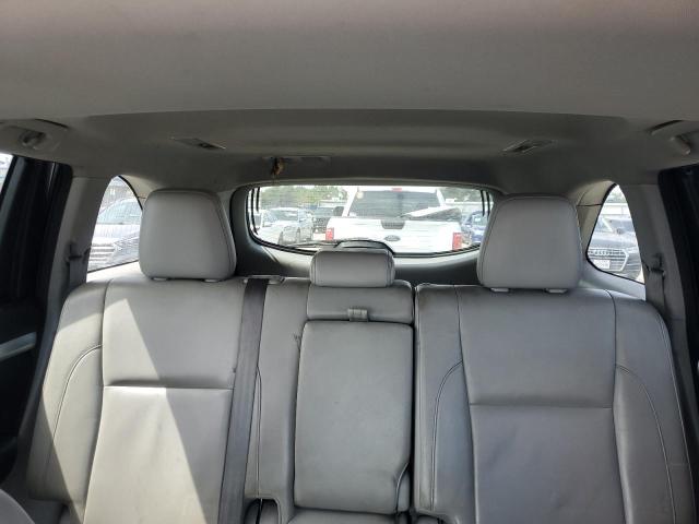 5TDKKRFH0GS158222 - 2016 TOYOTA HIGHLANDER XLE SILVER photo 10