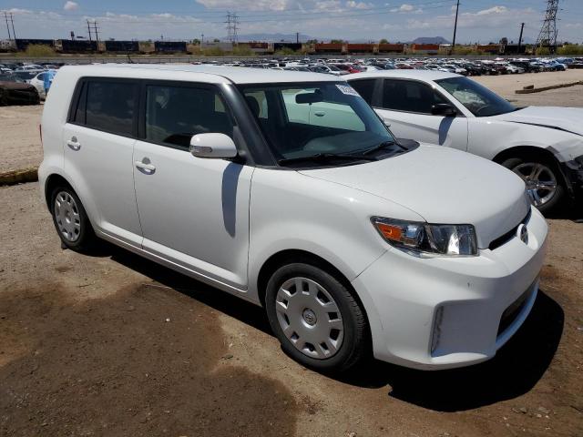JTLZE4FEXFJ069451 - 2015 TOYOTA SCION XB 白色 照片 4