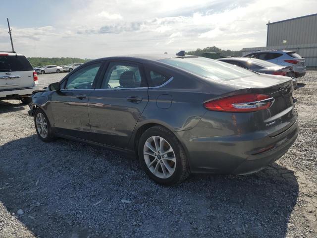 3FA6P0HD8KR229628 - 2019 FORD FUSION SE GRAY photo 2