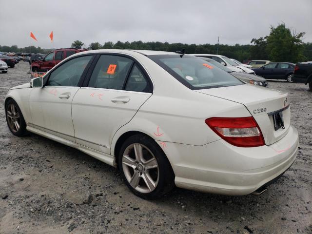 WDDGF5EB8BR157252 - 2011 MERCEDES-BENZ C-CLASS C3 300 WHITE photo 2