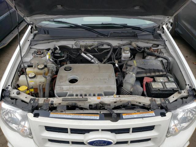 1FMCU5K32BKA90535 - 2011 FORD ESCAPE HYBRID WHITE photo 11