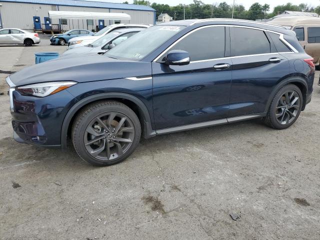 3PCAJ5M39KF123979 - 2019 INFINITI QX50 ESSENTIAL BLUE photo 1