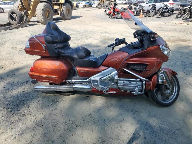 1HFSC47F97A607462 - 2007 HONDA GL1800 ORANGE photo 1