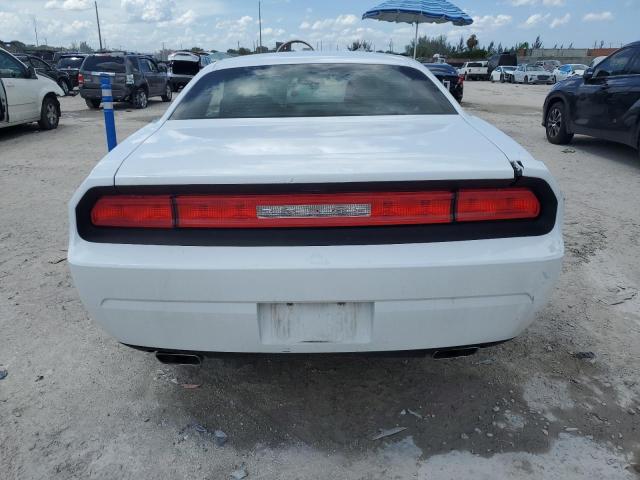 2C3CDYAG9EH242711 - 2014 DODGE CHALLENGER SXT WHITE photo 6