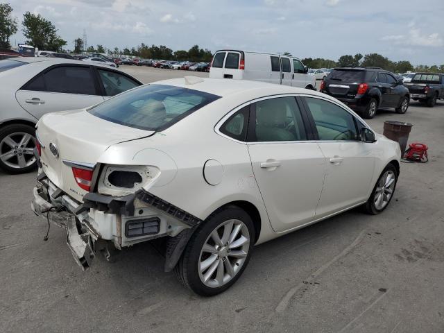 1G4PR5SK1G4100686 - 2016 BUICK VERANO CONVENIENCE WHITE photo 3