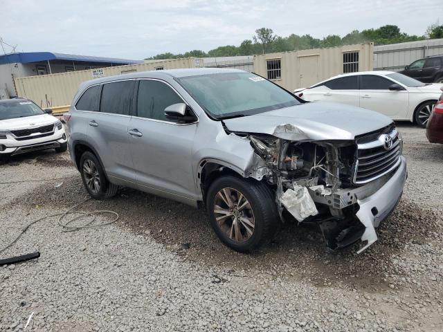 5TDZKRFH0GS133948 - 2016 TOYOTA HIGHLANDER LE SILVER photo 4