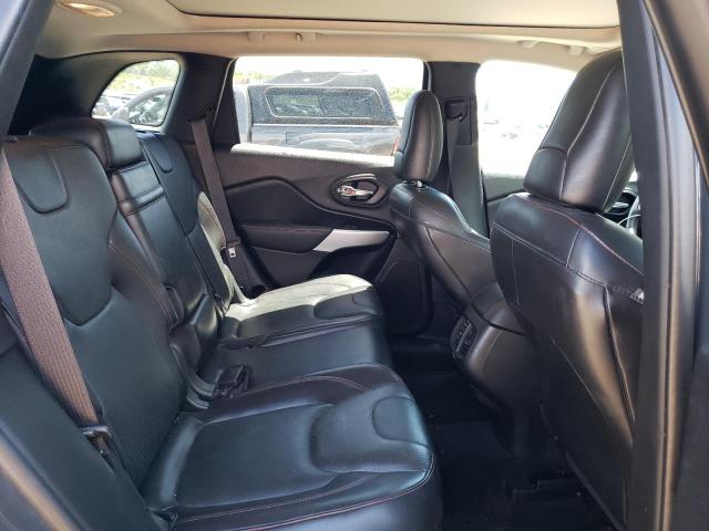 1C4PJMBX4JD578190 - 2018 JEEP CHEROKEE TRAILHAWK GRAY photo 11