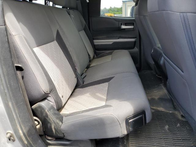 5TFUM5F16GX066315 - 2016 TOYOTA TUNDRA DOUBLE CAB SR/SR5 SILVER photo 10
