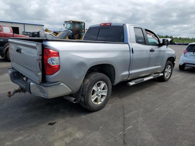 5TFUM5F16GX066315 - 2016 TOYOTA TUNDRA DOUBLE CAB SR/SR5 SILVER photo 3