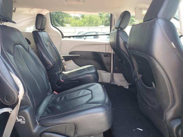 2C4RC1BG2JR112143 - 2018 CHRYSLER PACIFICA TOURING L Gümüş foto 11