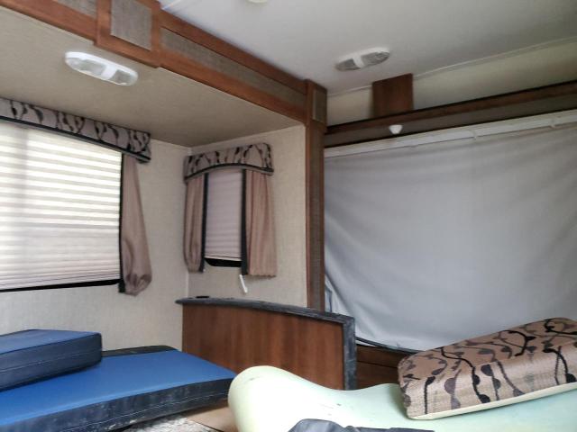 4YDT21725GT413011 - 2016 KEYSTONE PASSPORT GRAY photo 5