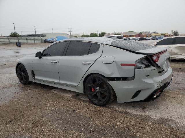 KNAE45LC5K6067848 - 2019 KIA STINGER GT1 GRAY photo 2