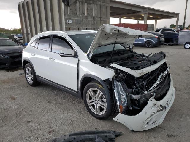 W1N4N4GB6NJ413634 - 2022 MERCEDES-BENZ GLA 250 WHITE photo 4