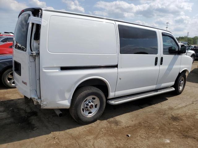 1GTW7AFG5J1233528 - 2018 GMC SAVANA G2500 WHITE photo 3