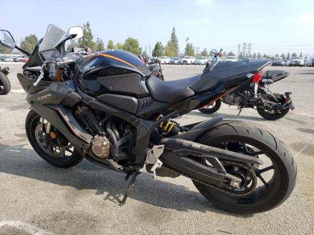 MLHRH0153N5300018 - 2022 HONDA CBR650 RA BLACK photo 3