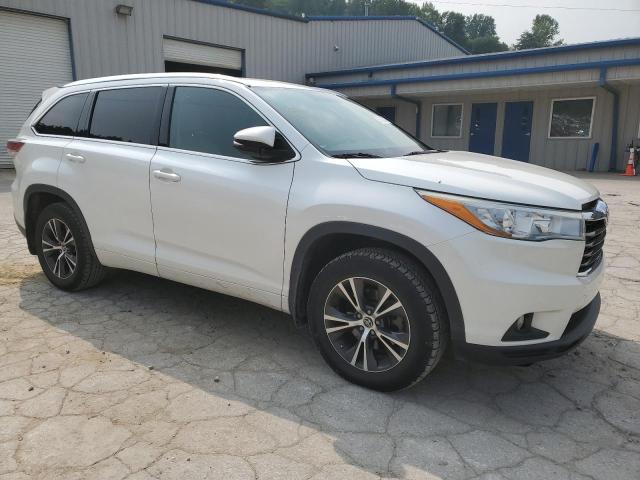 5TDJKRFH4GS236982 - 2016 TOYOTA HIGHLANDER XLE თეთრი ფოტო 4