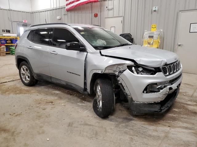 3C4NJDBN6RT175193 - 2024 JEEP COMPASS LATITUDE Արծաթագույն լուսանկար 4