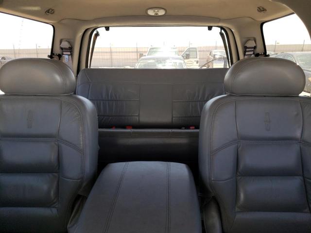 5LMEU27R72LJ10161 - 2002 LINCOLN NAVIGATOR თეთრი ფოტო 10