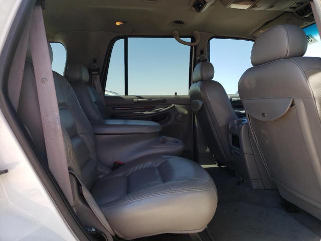 5LMEU27R72LJ10161 - 2002 LINCOLN NAVIGATOR თეთრი ფოტო 11