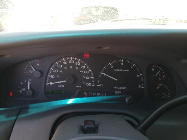 5LMEU27R72LJ10161 - 2002 LINCOLN NAVIGATOR თეთრი ფოტო 9