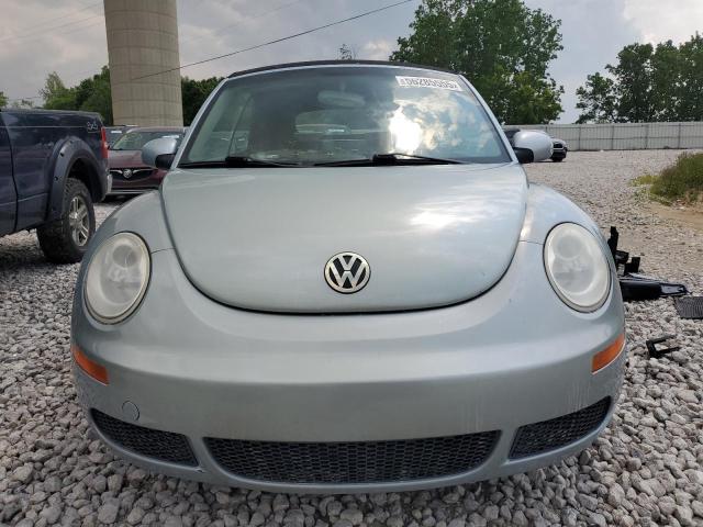 3VWRG3AL6AM003414 - 2010 VOLKSWAGEN NEW BEETLE Blau Foto 5