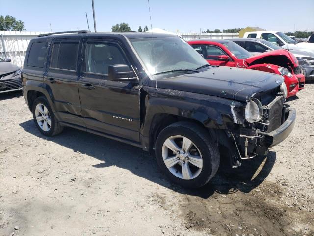 1C4NJPFAXGD794164 - 2016 JEEP PATRIOT LATITUDE BLACK photo 4