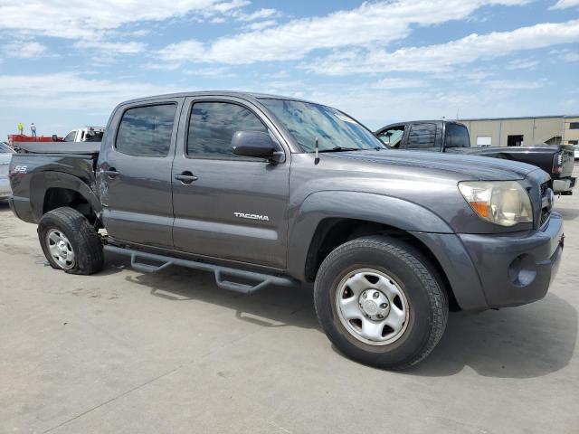5TFJU4GNXBX011034 - 2011 TOYOTA TACOMA DOUBLE CAB PRERUNNER GRAY photo 4