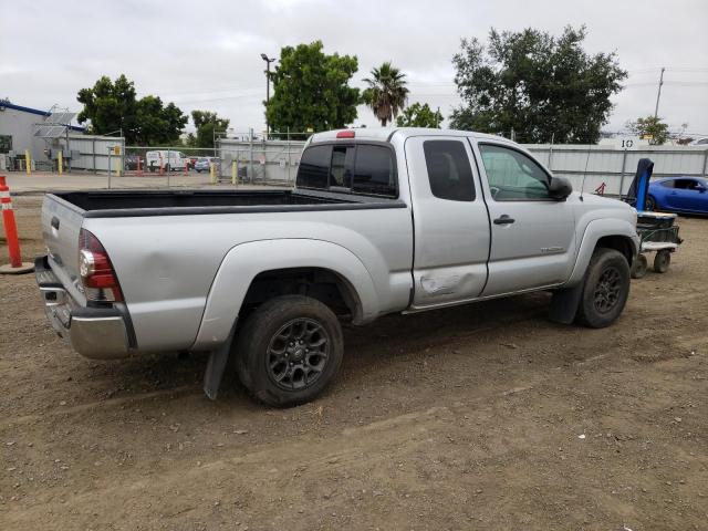 5TFTX4GN5DX025135 - 2013 TOYOTA TACOMA PRERUNNER ACCESS CAB SILVER photo 3