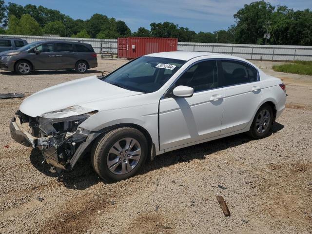 1HGCP2F46BA127784 - 2011 HONDA ACCORD LXP WHITE photo 1