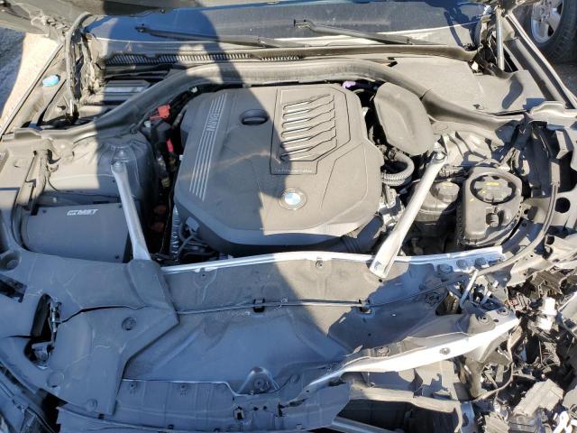 WBA53BJ0XNWX54693 - 2022 BMW 540 I GRAY photo 11